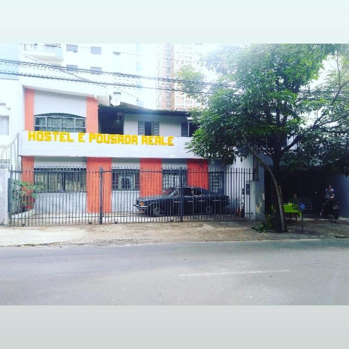 Casa de hóspedes & Reale *